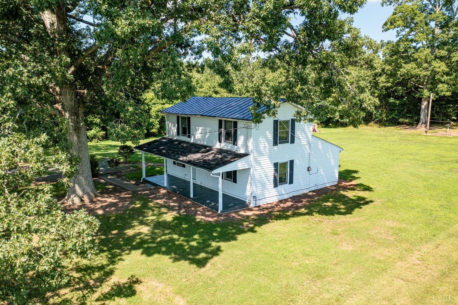 6648 Deer View Road Gretna, VA 24557 - Photo 9 of 22 Gallery Image 9