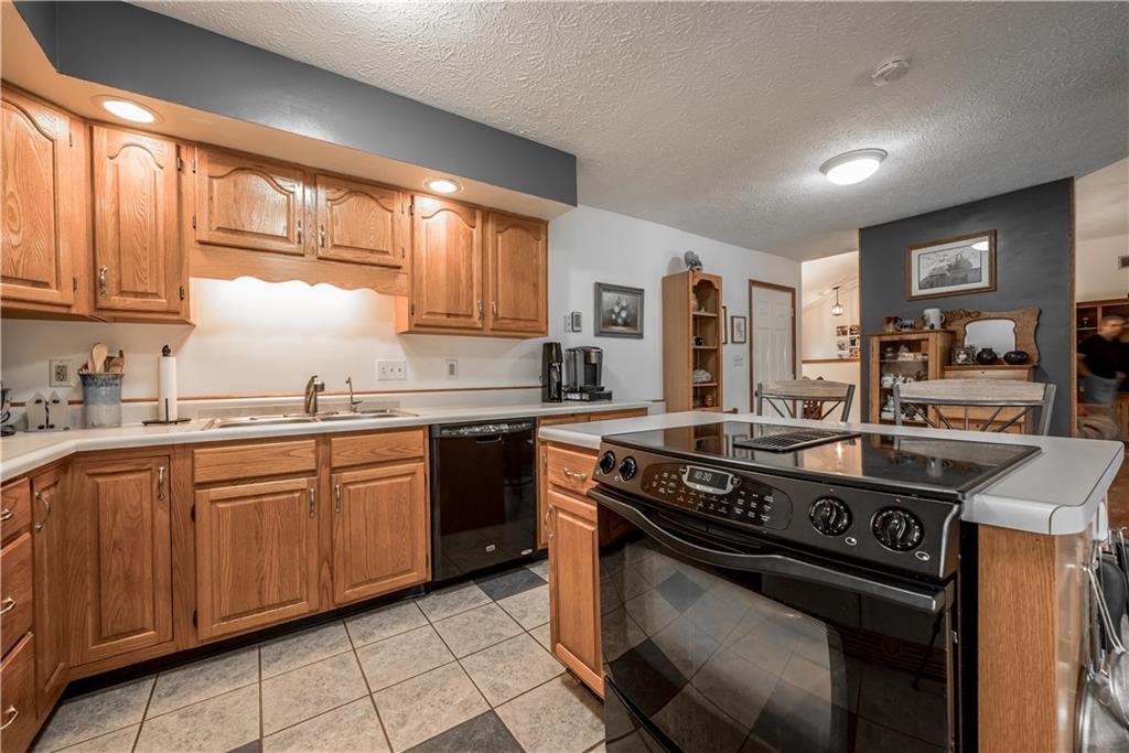 6040 Buck Trail Road Indianapolis, IN 46237 - Photo 16 of 43