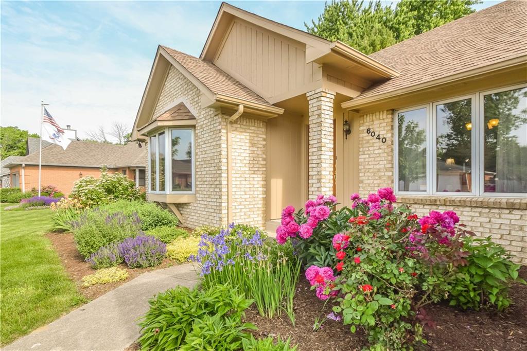 6040 Buck Trail Road Indianapolis, IN 46237 - Photo 3 of 43