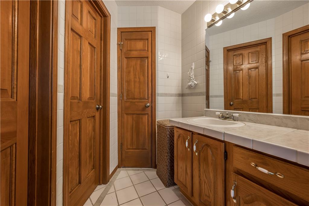 6040 Buck Trail Road Indianapolis, IN 46237 - Photo 22 of 43