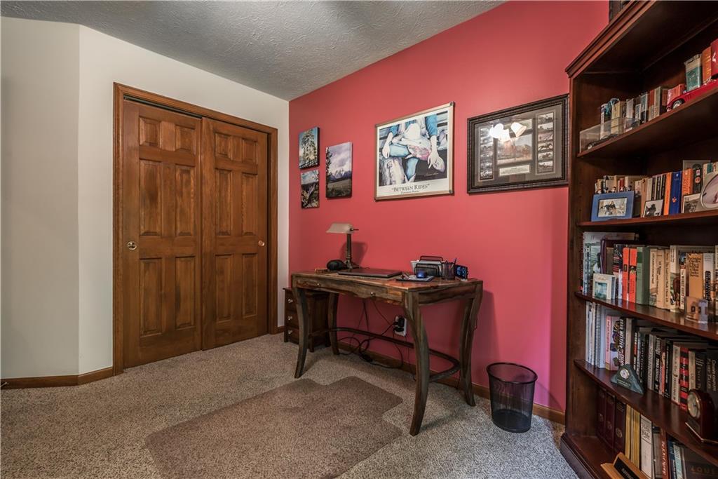 6040 Buck Trail Road Indianapolis, IN 46237 - Photo 27 of 43