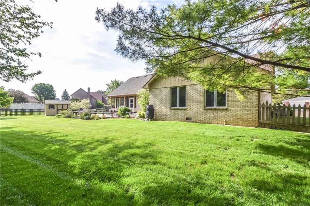 6040 Buck Trail Road Indianapolis, IN 46237 - Photo 42 of 43