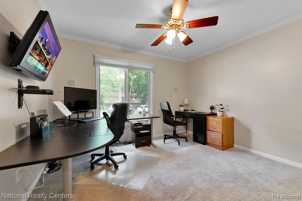 3640 Winter Creek Road Rochester Hills, MI 48307 - Photo 22 of 34