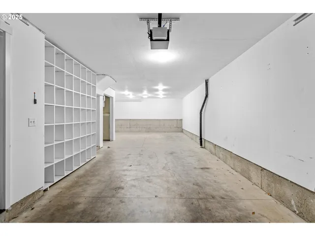 $375,000 | 18272 Southwest Anna Mae Lane, Beaverton, OR 97003