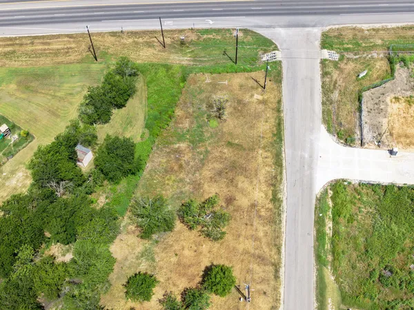 $400,000 | 100 El Dorado Drive, Kyle, TX 78640