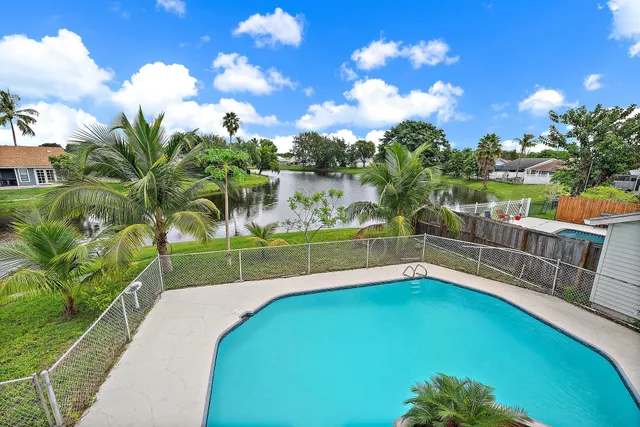 $3,600 | 4631 Brook Drive, West Palm Beach, FL 33417