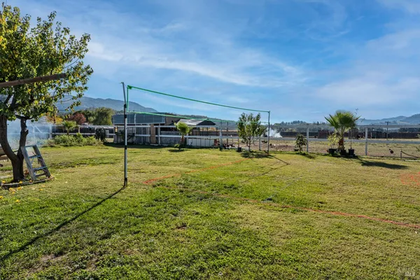 $799,000 | 3700 Ruddick Cunningham Road, Ukiah, CA 95482