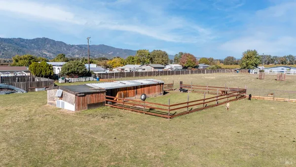 $799,000 | 3700 Ruddick Cunningham Road, Ukiah, CA 95482