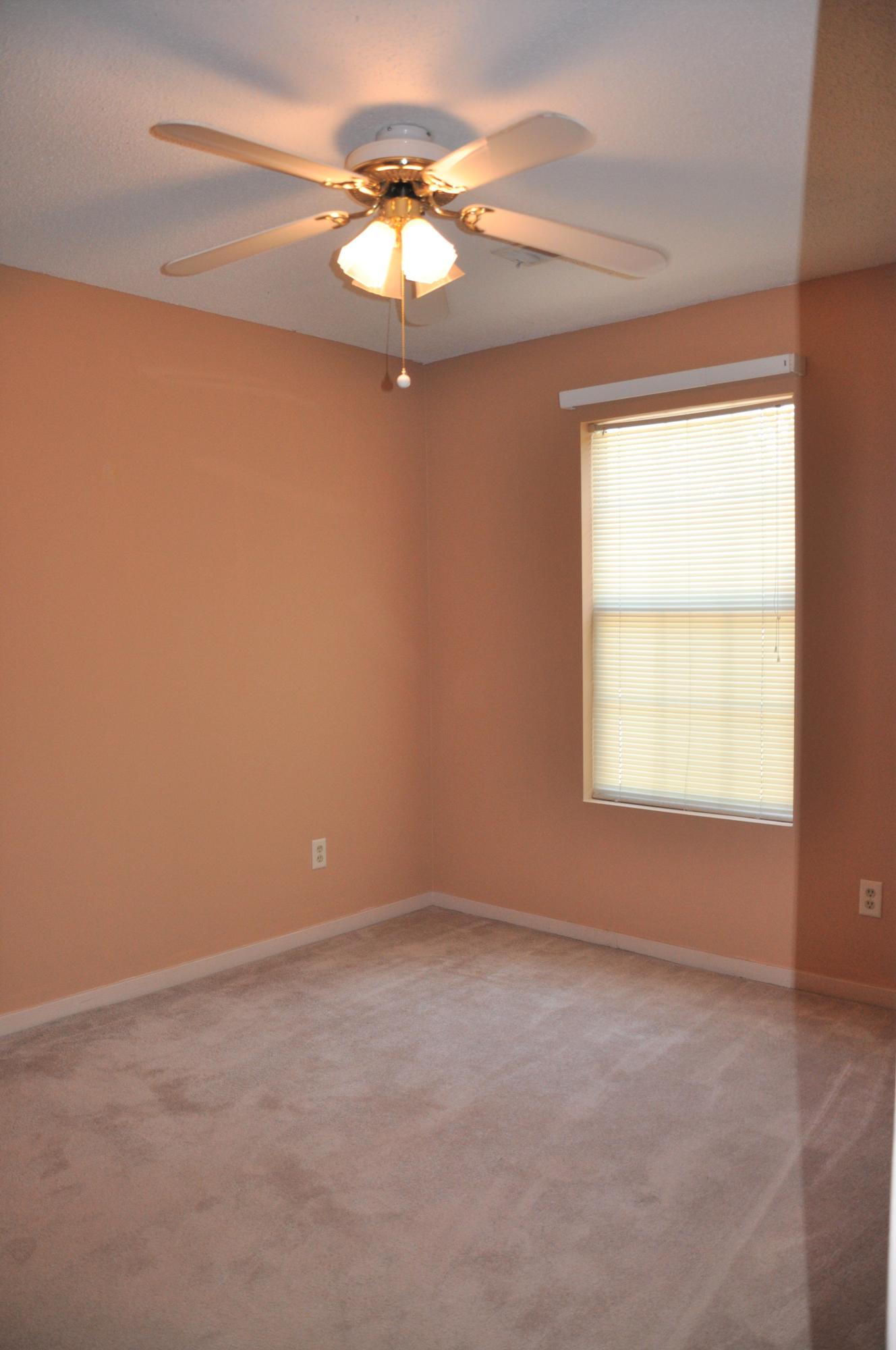 6275 Rolling Fork Road, Unit B North Charleston, SC 29406 - Photo 8 of 20 DSC_2345