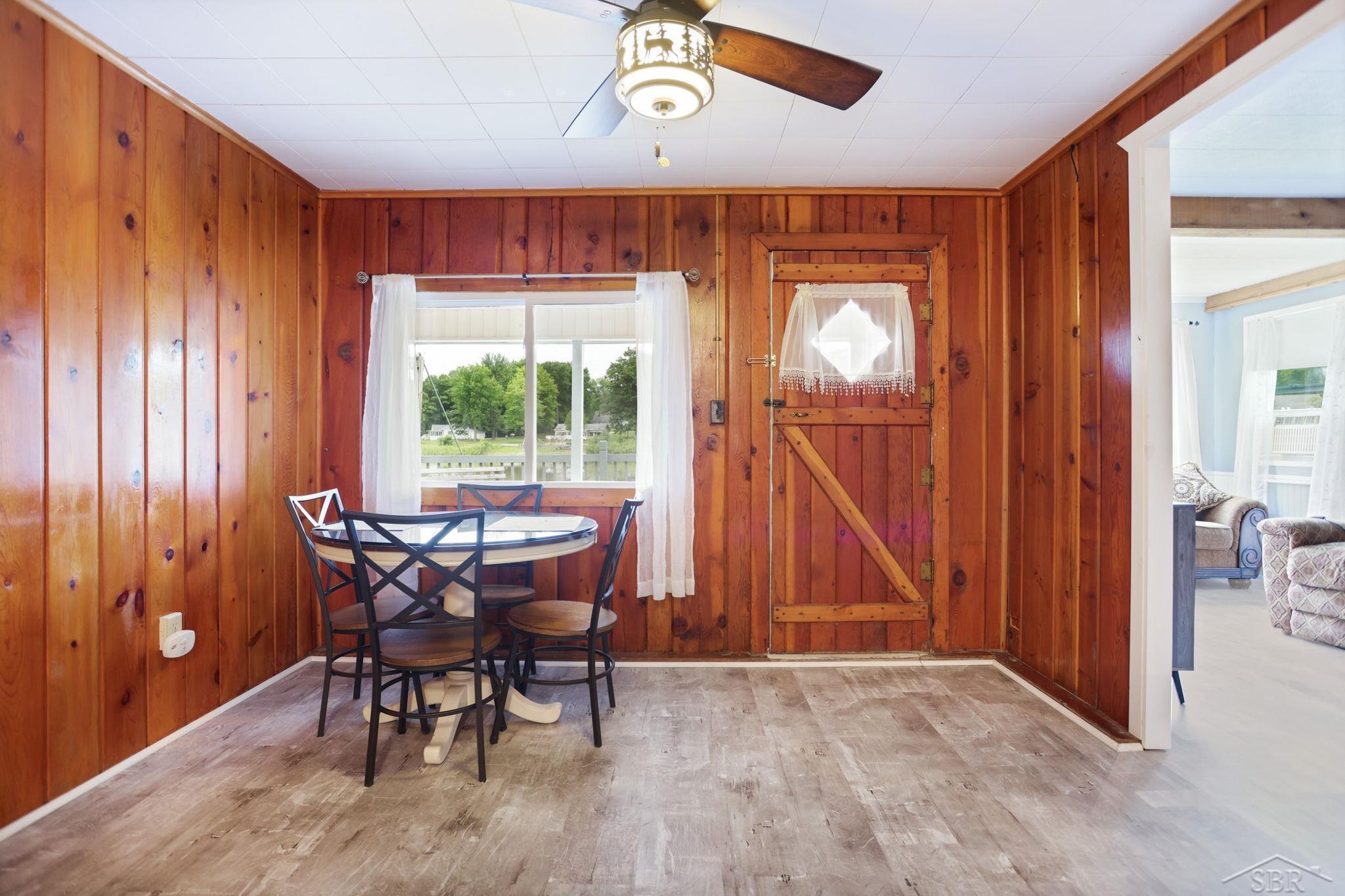 625 East Sun Oil Road Gladwin, MI 48624 - Photo 11 of 44 50147194-a7aa89b2-f8da-489e-85a5-7c42c0756c42.JPG