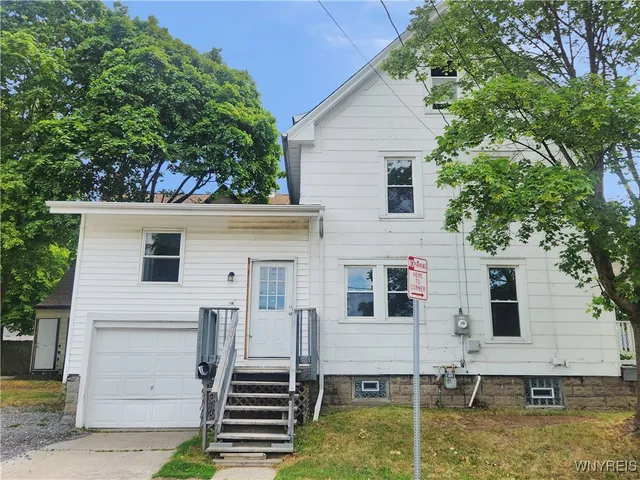 $209,900 | 4670 Broadway, Cheektowaga, NY 14043