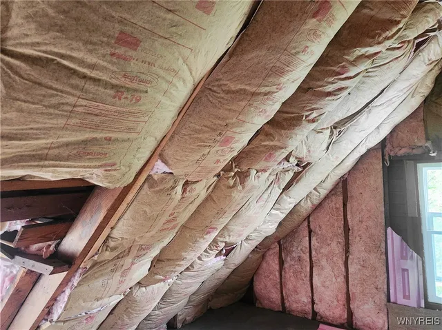 $209,900 | 4670 Broadway, Cheektowaga, NY 14043