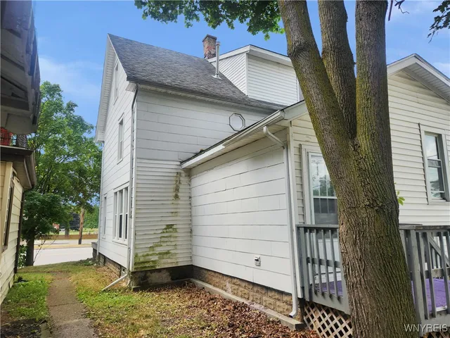 $209,900 | 4670 Broadway, Cheektowaga, NY 14043