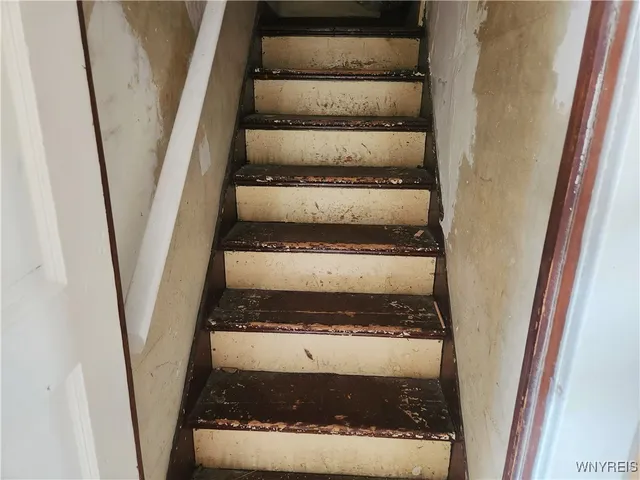 $209,900 | 4670 Broadway, Cheektowaga, NY 14043