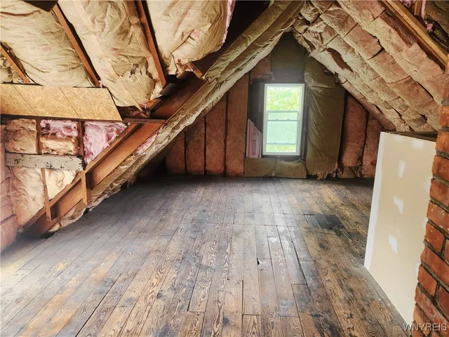 $209,900 | 4670 Broadway, Cheektowaga, NY 14043