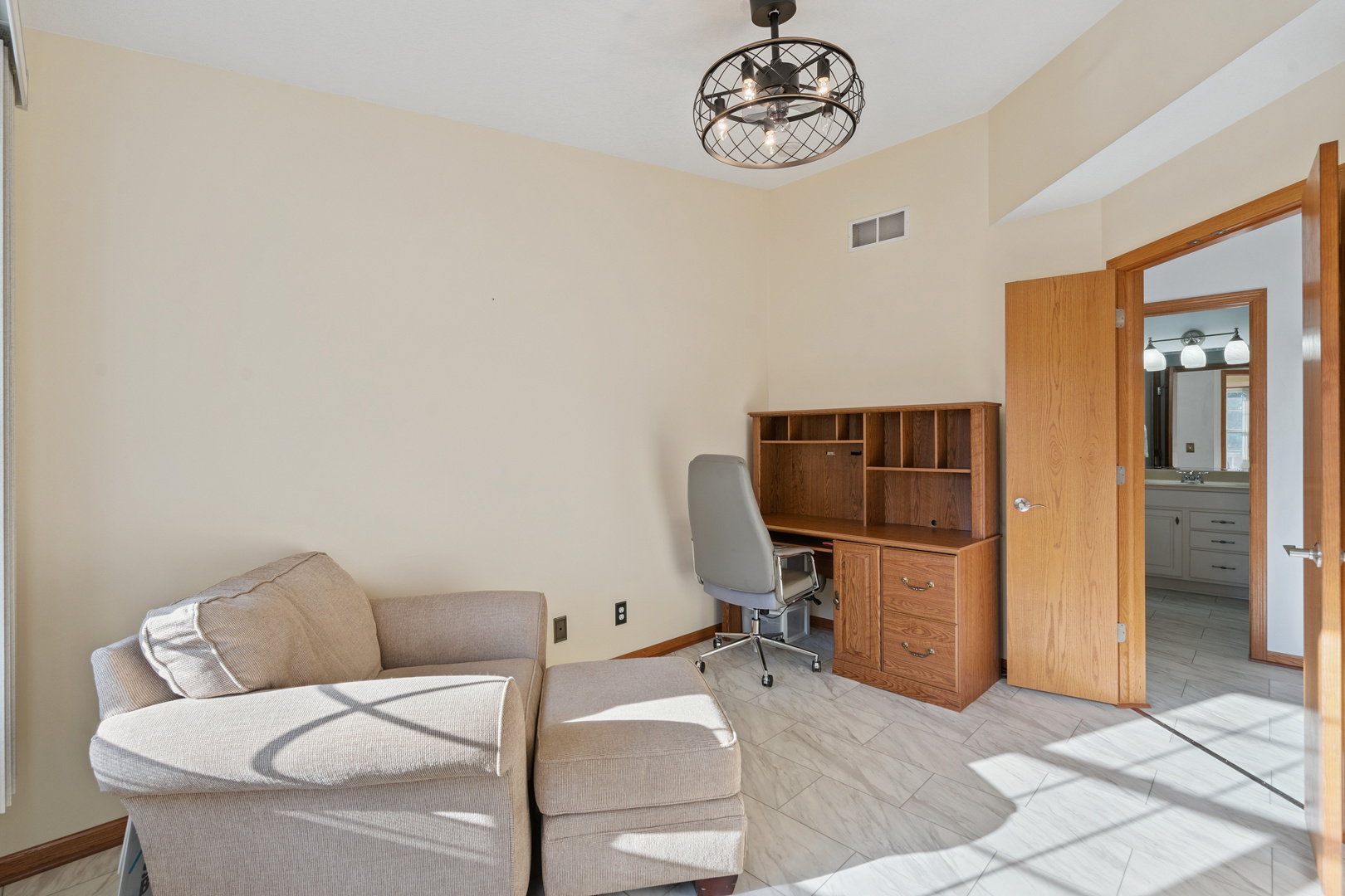 2997 3rd Street, Unit 200 Moline, IL 61265 - Photo 13 of 24