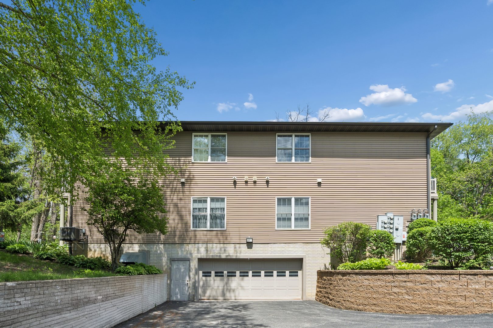 2997 3rd Street, Unit 200 Moline, IL 61265 - Photo 5 of 24