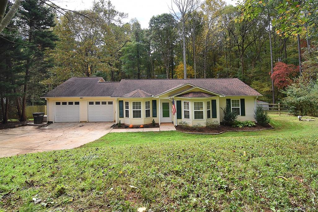 184 Creek View Road Mooresville, NC 28117 - Photo 1 of 33