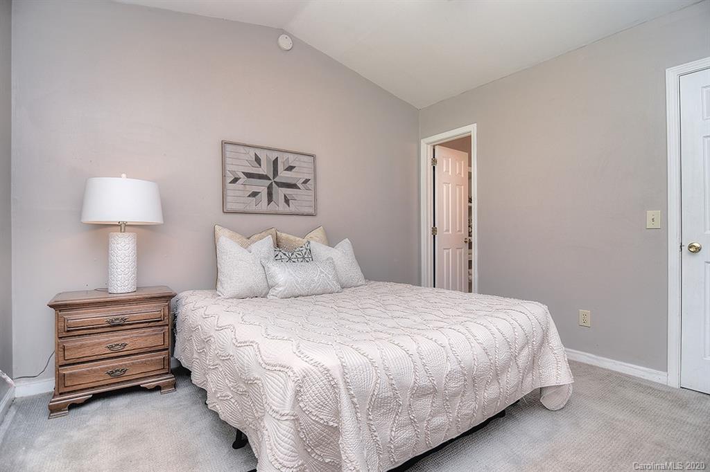 184 Creek View Road Mooresville, NC 28117 - Photo 19 of 33