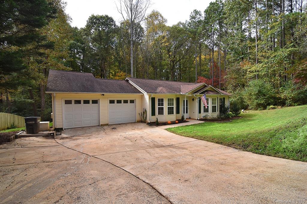 184 Creek View Road Mooresville, NC 28117 - Photo 3 of 33
