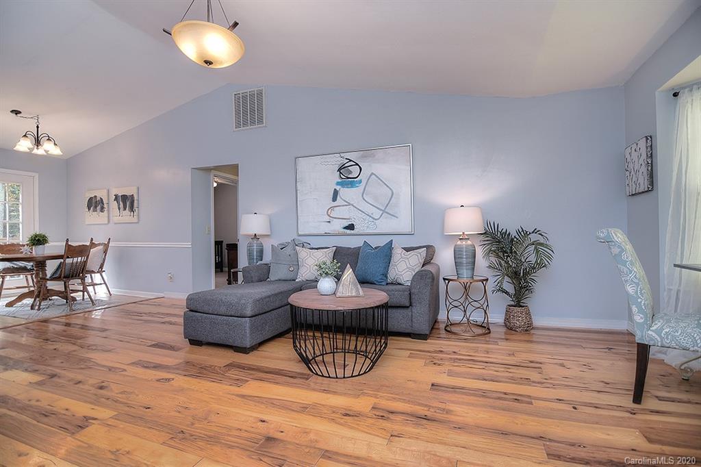 184 Creek View Road Mooresville, NC 28117 - Photo 5 of 33