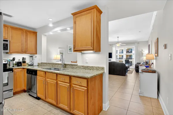 $450,000 | 900 Village Lane, Unit 533, Pass Christian, MS 39571