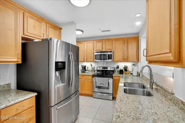 $450,000 | 900 Village Lane, Unit 533, Pass Christian, MS 39571