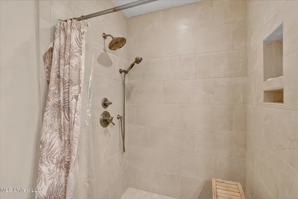 $450,000 | 900 Village Lane, Unit 533, Pass Christian, MS 39571