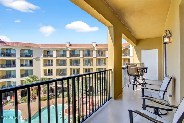 $450,000 | 900 Village Lane, Unit 533, Pass Christian, MS 39571