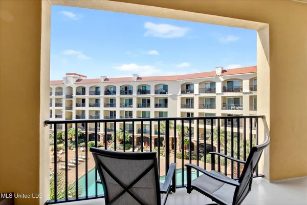 $450,000 | 900 Village Lane, Unit 533, Pass Christian, MS 39571