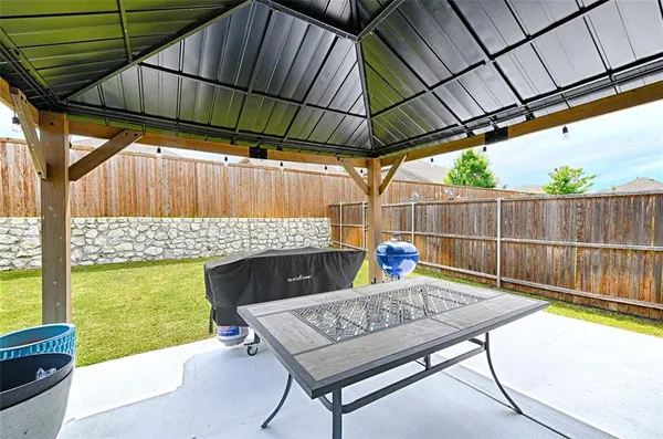$398,000 | 6218 Hightower Street, Aubrey, TX 76227
