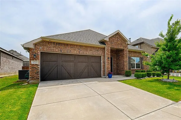 $398,000 | 6218 Hightower Street, Aubrey, TX 76227