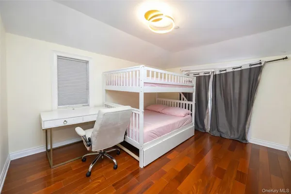 $2,428,000 | 147-25 18th Avenue | Whitestone