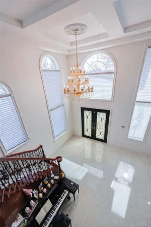 $2,428,000 | 147-25 18th Avenue | Whitestone