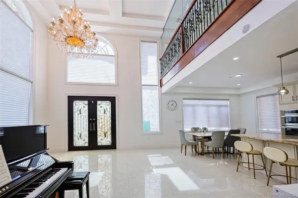 $2,428,000 | 147-25 18th Avenue | Whitestone