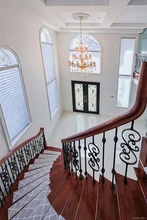 $2,428,000 | 147-25 18th Avenue | Whitestone