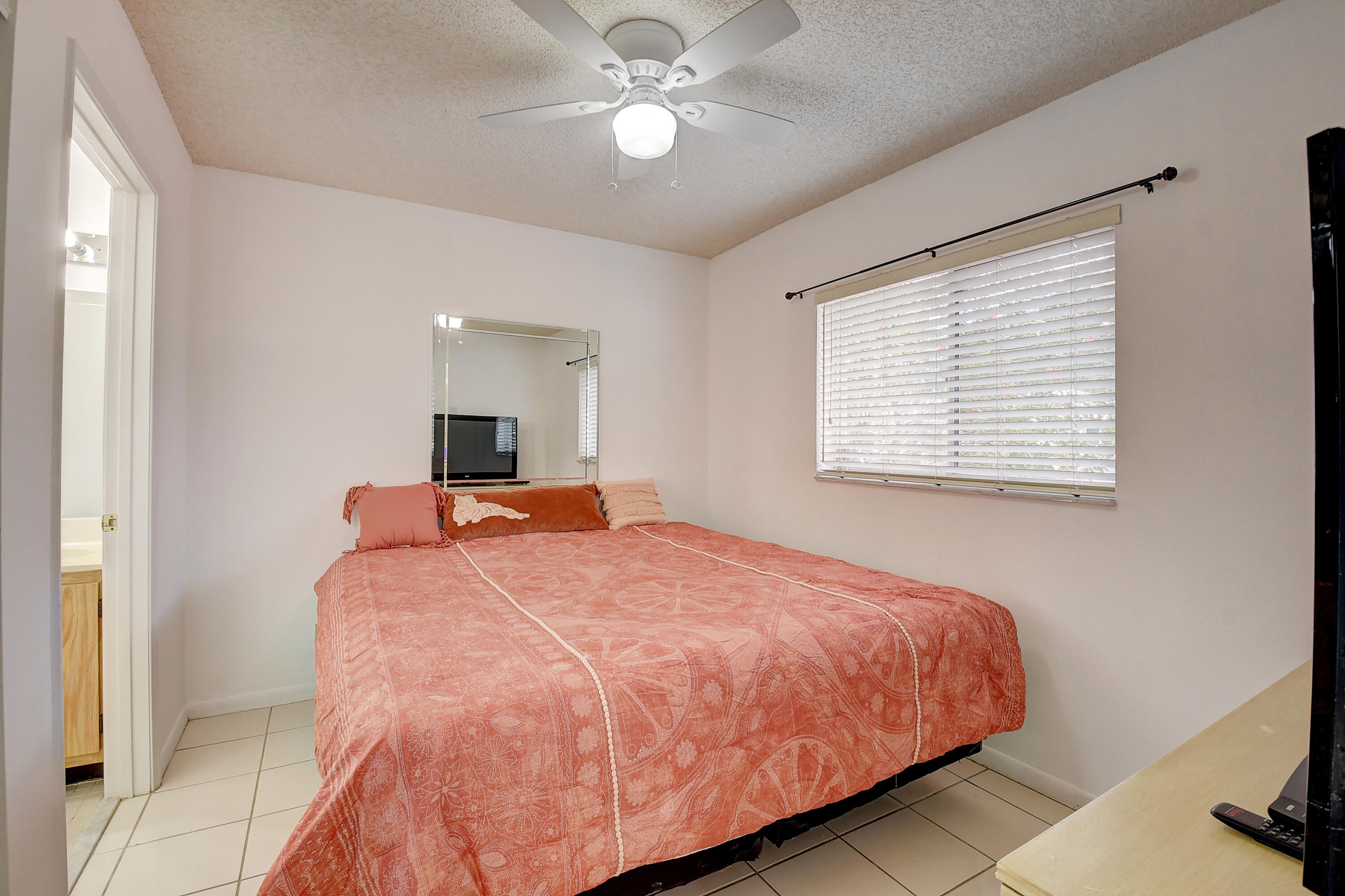 18756 Schooner Drive, Unit B Boca Raton, FL 33496 - Photo 20 of 44 19_dsc_7733_4_5_6_7