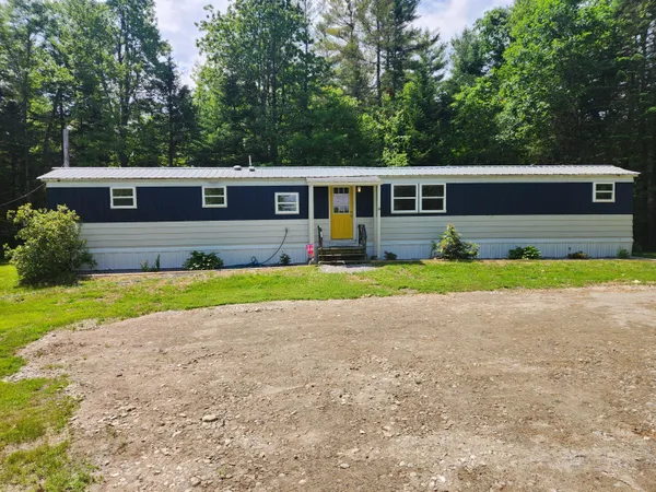 $133,700 | 37 Wings Mills Road, Readfield, ME 04355