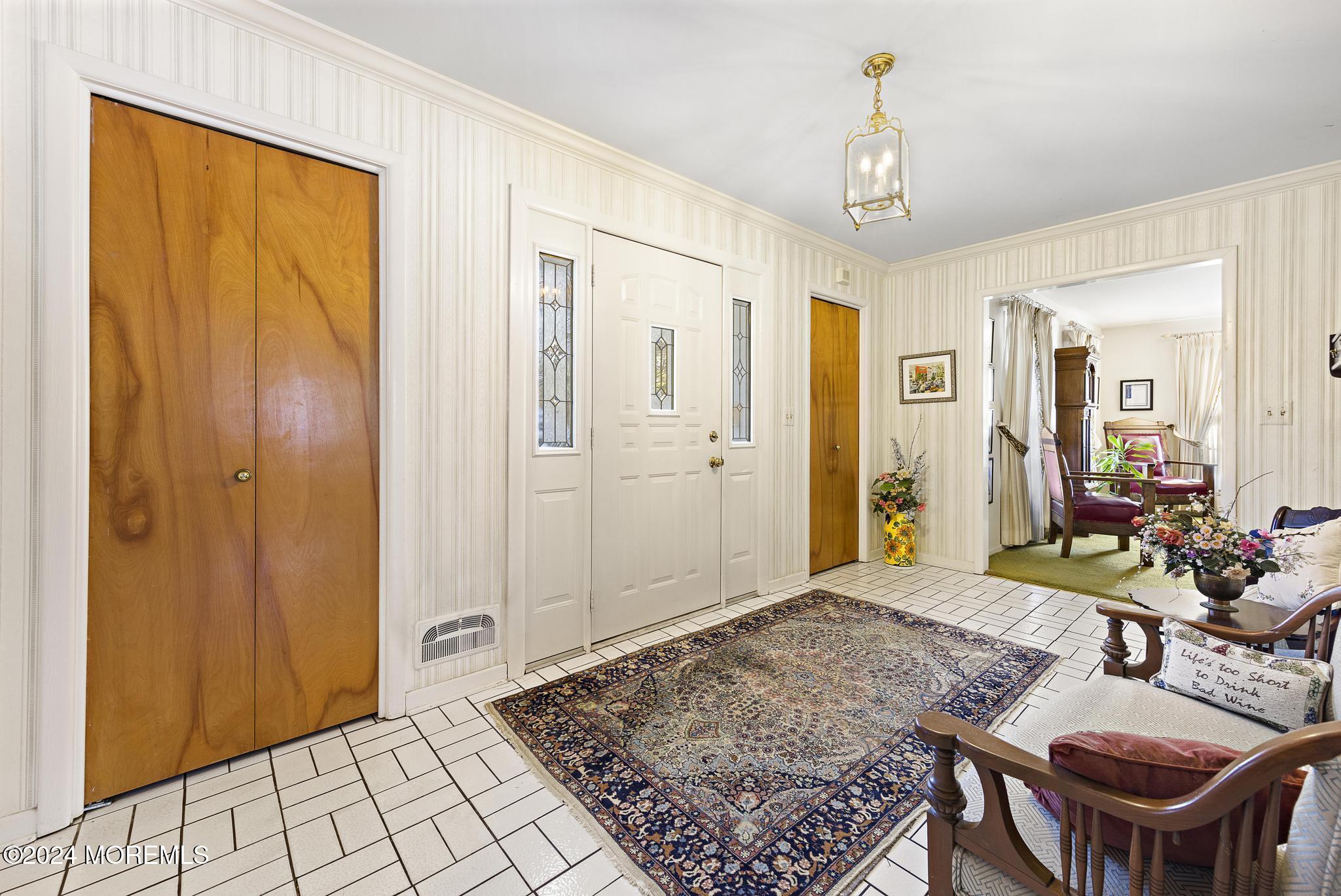 239 Borden Road Middletown, NJ 07748 - Photo 12 of 42 239 Borden Rd (16)