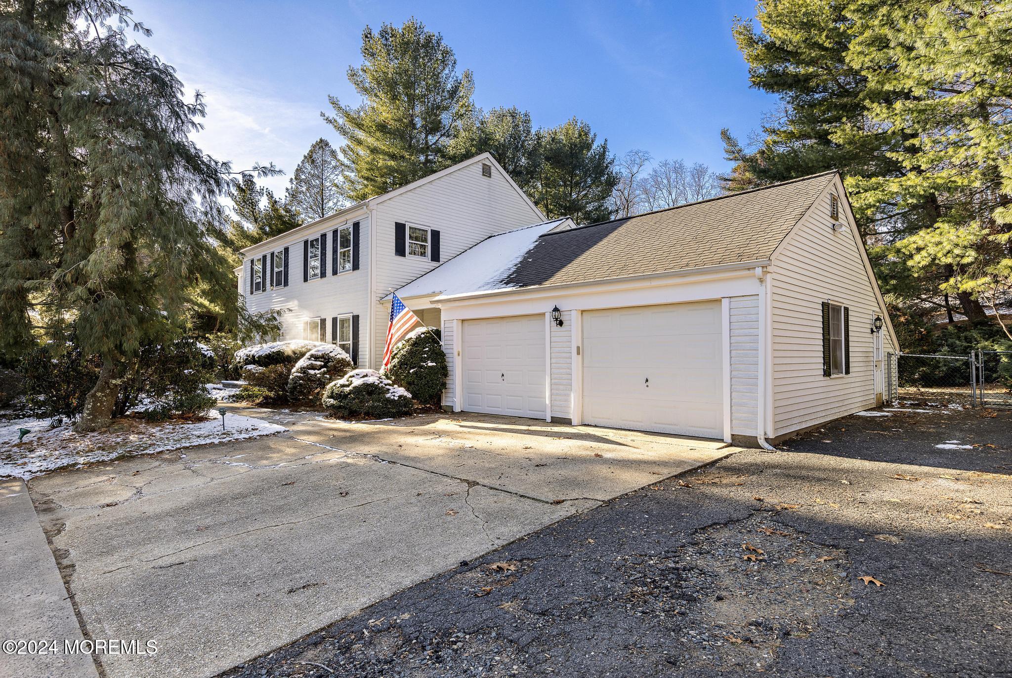239 Borden Road Middletown, NJ 07748 - Photo 4 of 42 239 Borden Rd (7)