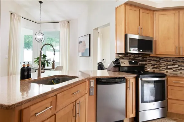 $549,000 | 1008 Moccasin Run Road, Oviedo, FL 32765