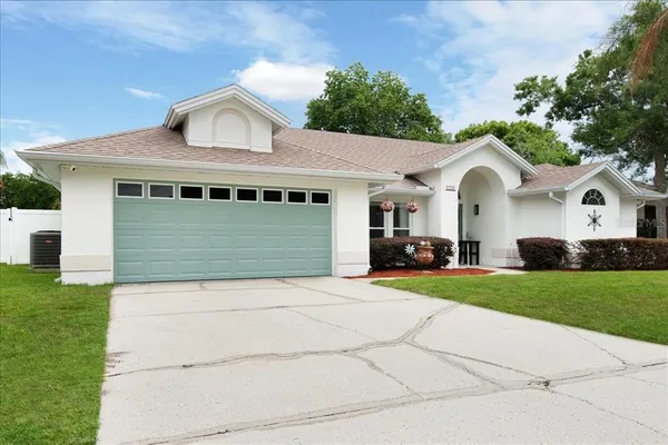 $549,000 | 1008 Moccasin Run Road, Oviedo, FL 32765