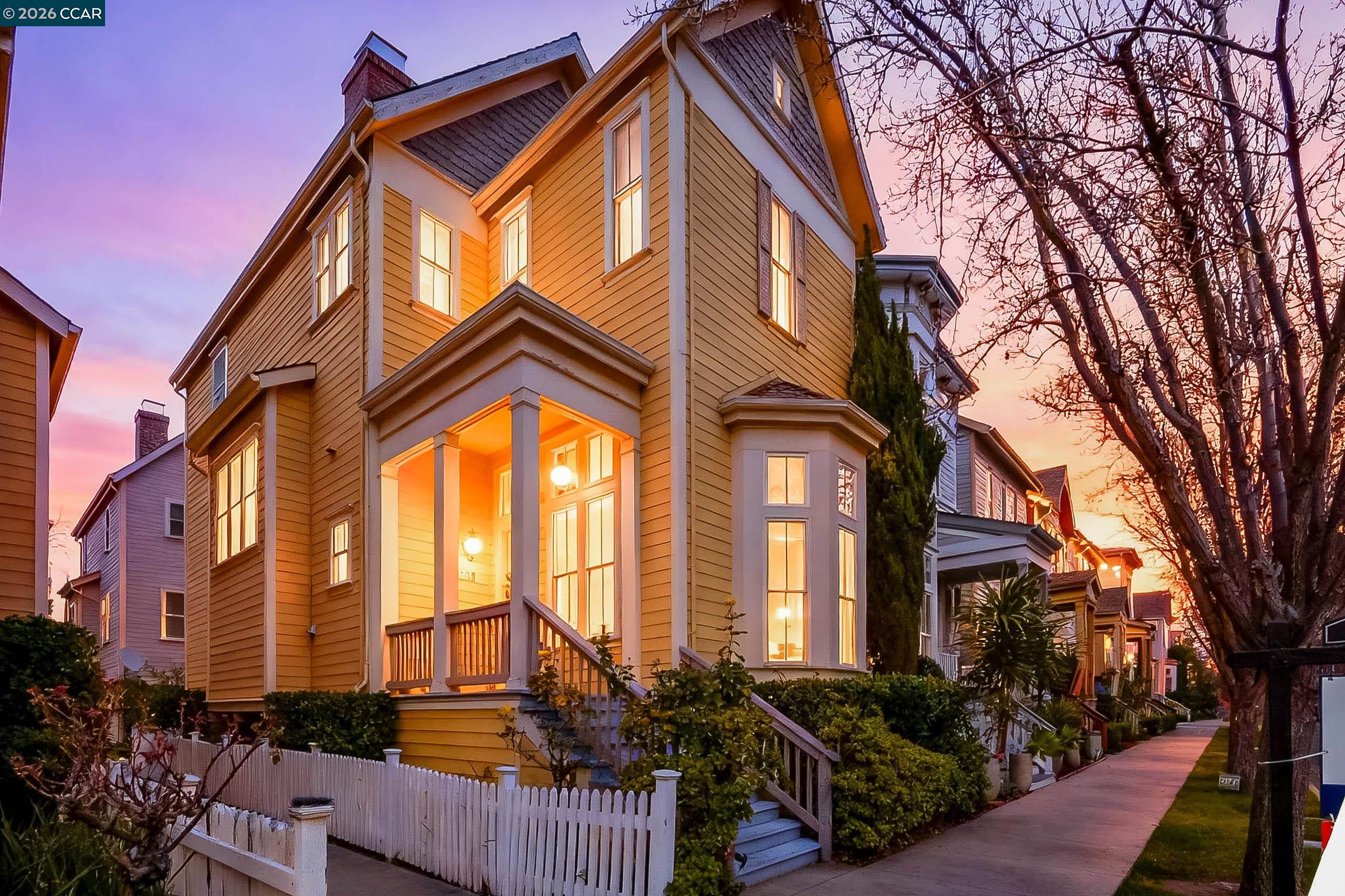 2069 Lewis Street Hercules, CA 94547 - Photo 1 of 49