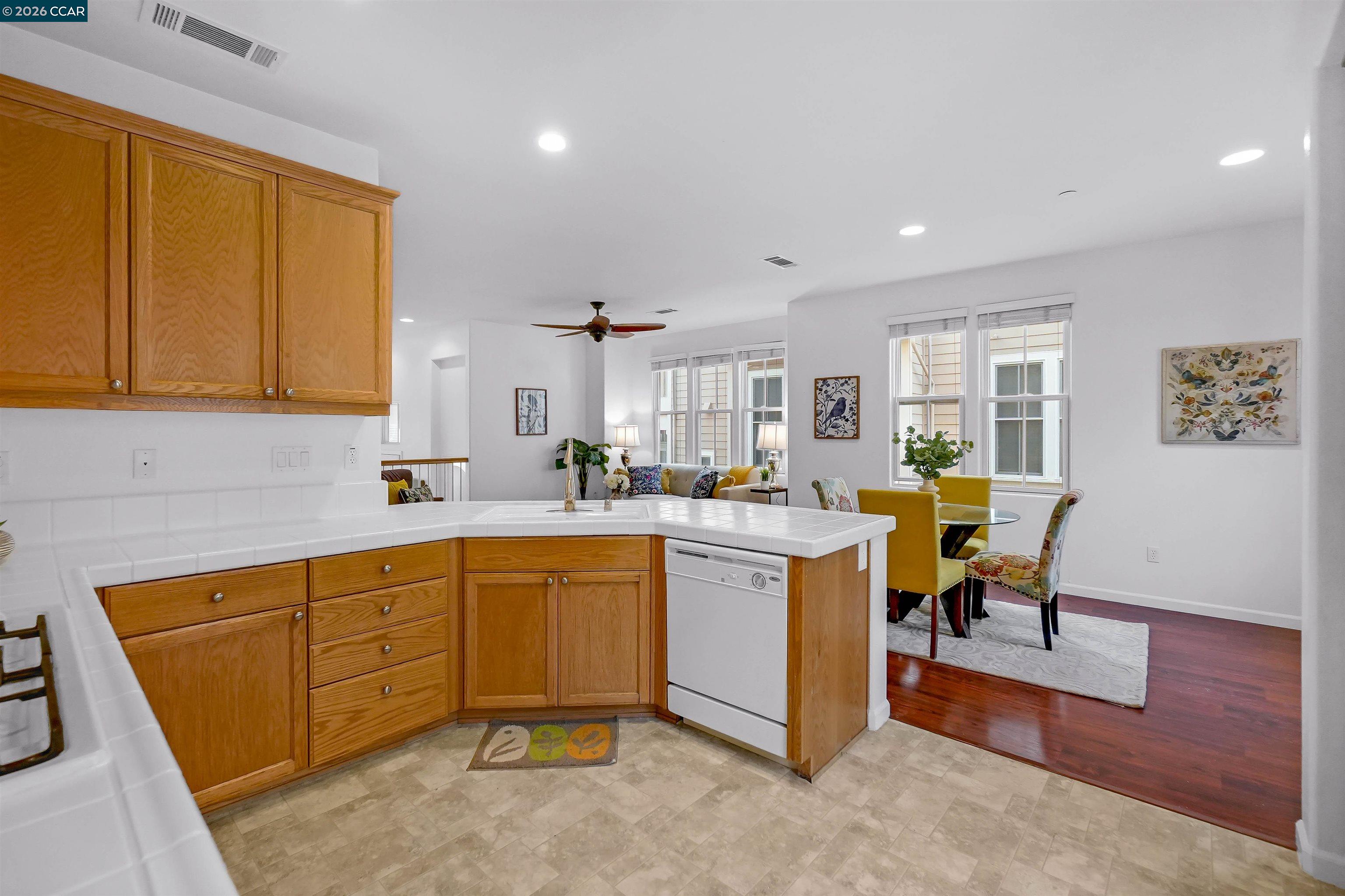 2069 Lewis Street Hercules, CA 94547 - Photo 23 of 49