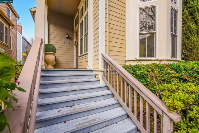 $719,000 | 2069 Lewis Street, Hercules, CA 94547
