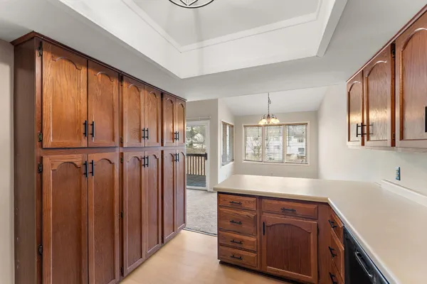 $197,000 | 6097 Courtly Alcove, Unit F, Woodbury, MN 55125