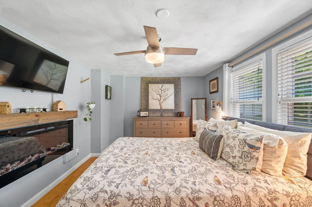 66 Spring Street Stoneham, MA 02180 - Photo 25 of 41