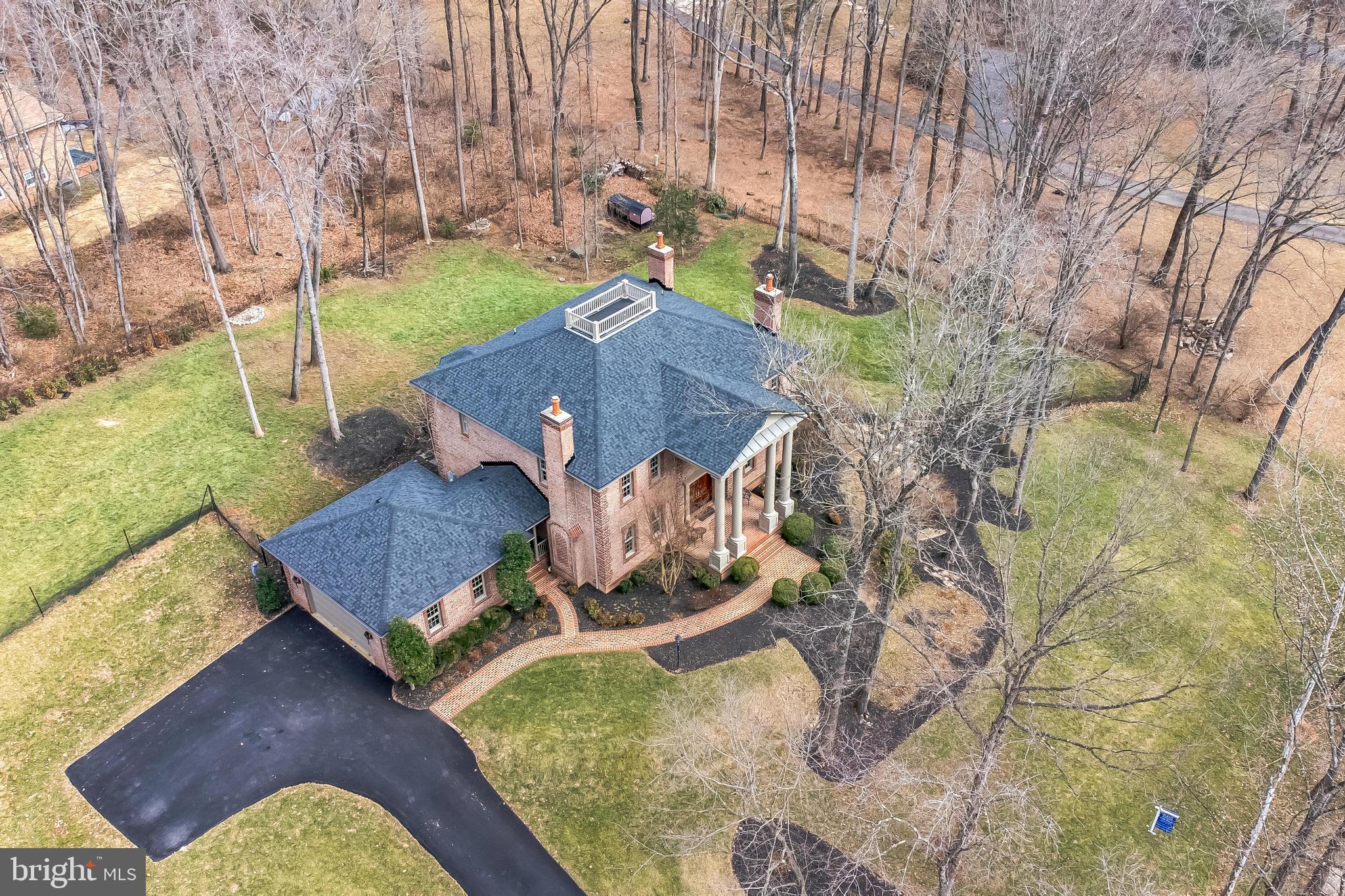 10420 Adel Road Oakton, VA 22124 - Photo 1 of 57 Gallery Image 1