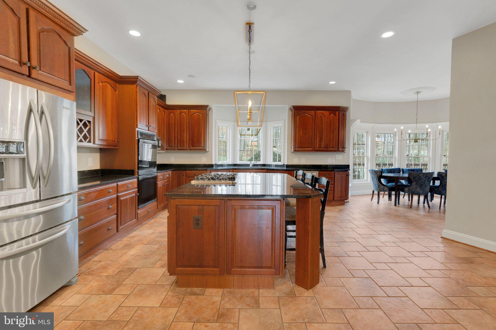 10420 Adel Road Oakton, VA 22124 - Photo 11 of 57 Gallery Image 11