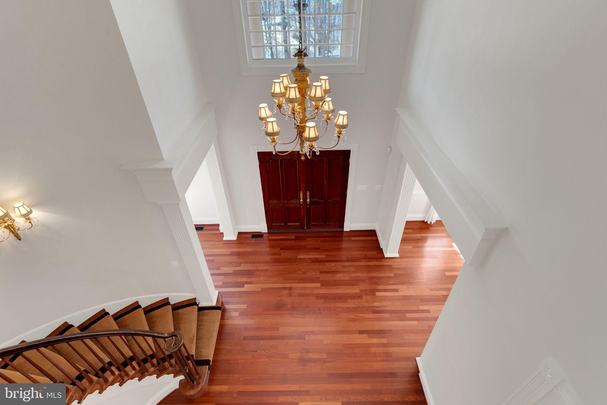10420 Adel Road Oakton, VA 22124 - Photo 22 of 57 Gallery Image 22